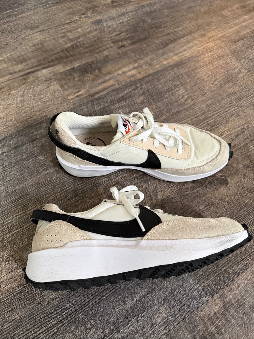 Nike Waffles - Women's Cream and Black